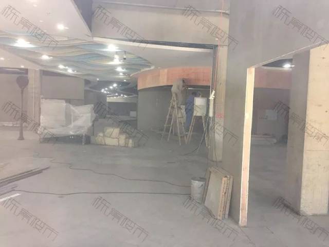 保鑣 视频缩略图