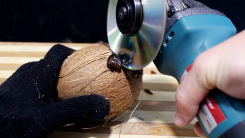 他马克老板 视频缩略图