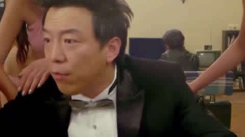 冒险男孩 视频缩略图