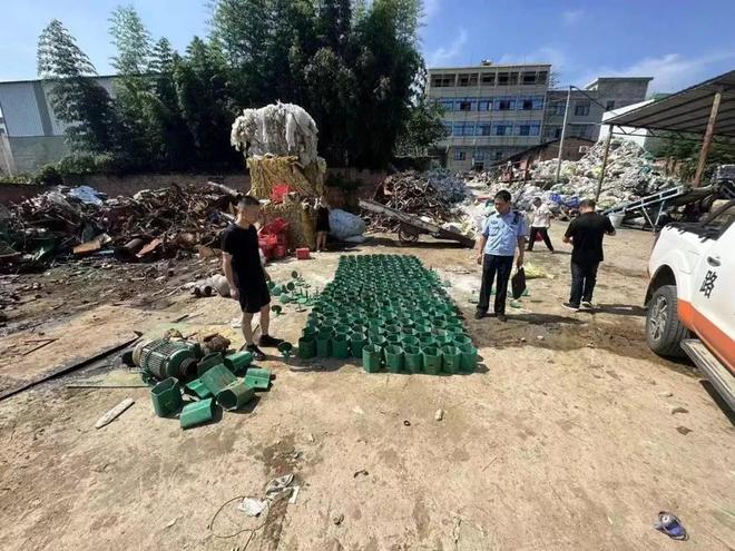 乡村重生记 视频主图