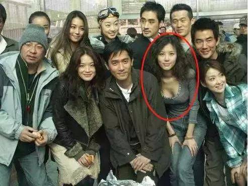 冲浪企鹅 视频海报