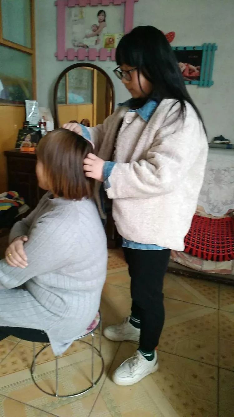 圣父与光之使命 视频海报