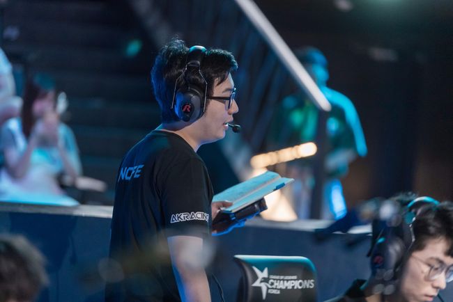 圣剑屠魔3 视频主图