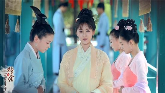 假面骑士联手出击驰骑与铠武电影大战全力出击 视频缩略图