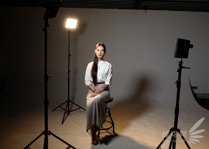 唐探1900 视频缩略图