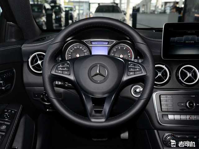 假面骑士555 20周年 天堂・重获 视频缩略图