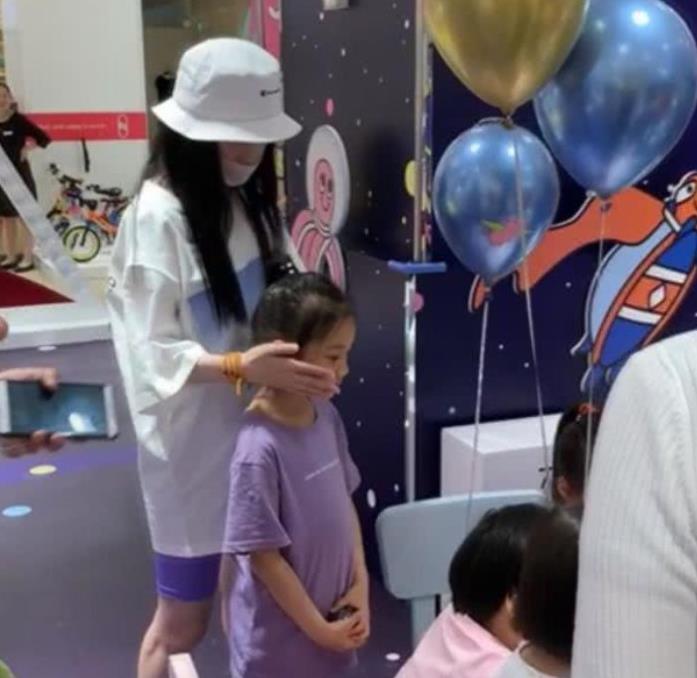 佛罗里达乐园 视频海报