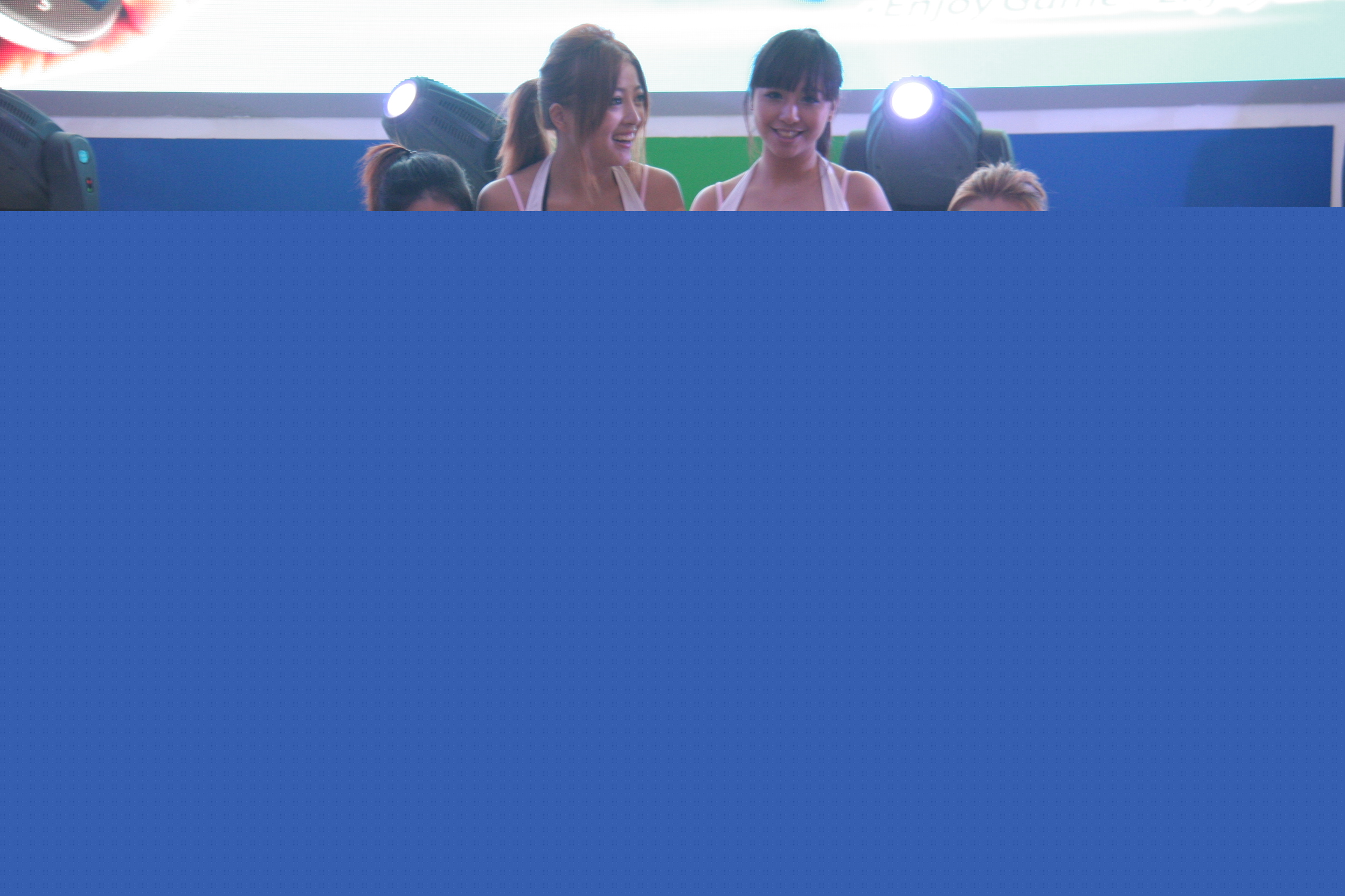 假期历险记 视频缩略图