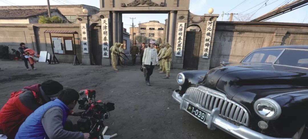 假面骑士联手出击驰骑与铠武电影大战全力出击 视频缩略图