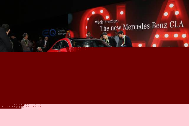 依兰爱情故事 视频缩略图