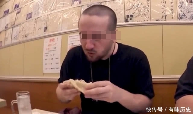 偷拍的录像带 视频缩略图