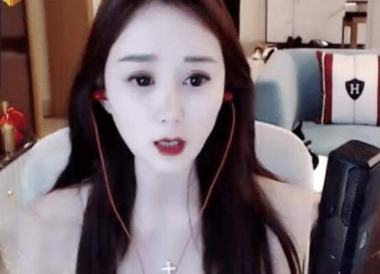 僵尸少爷 视频缩略图