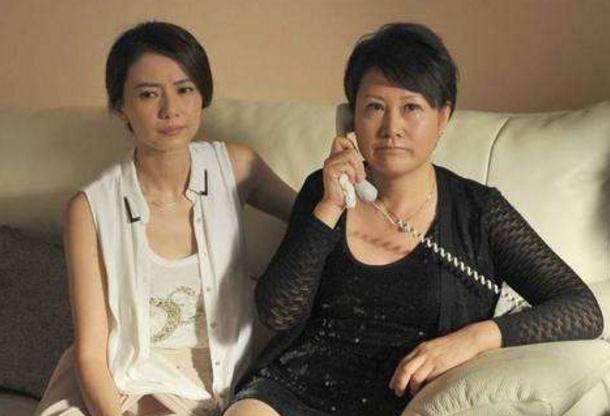 四根羽毛 视频海报