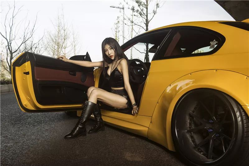 佐罗 视频缩略图