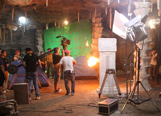 伊比利亚的派对 视频缩略图