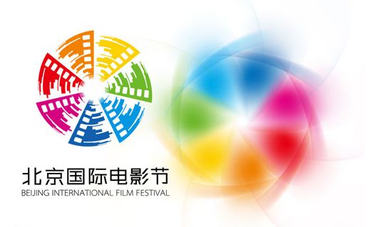 侏罗纪入侵 视频缩略图