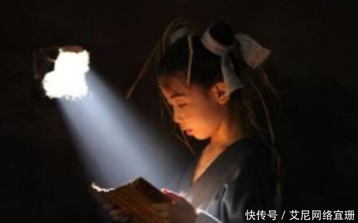 你玩什么？ 视频缩略图