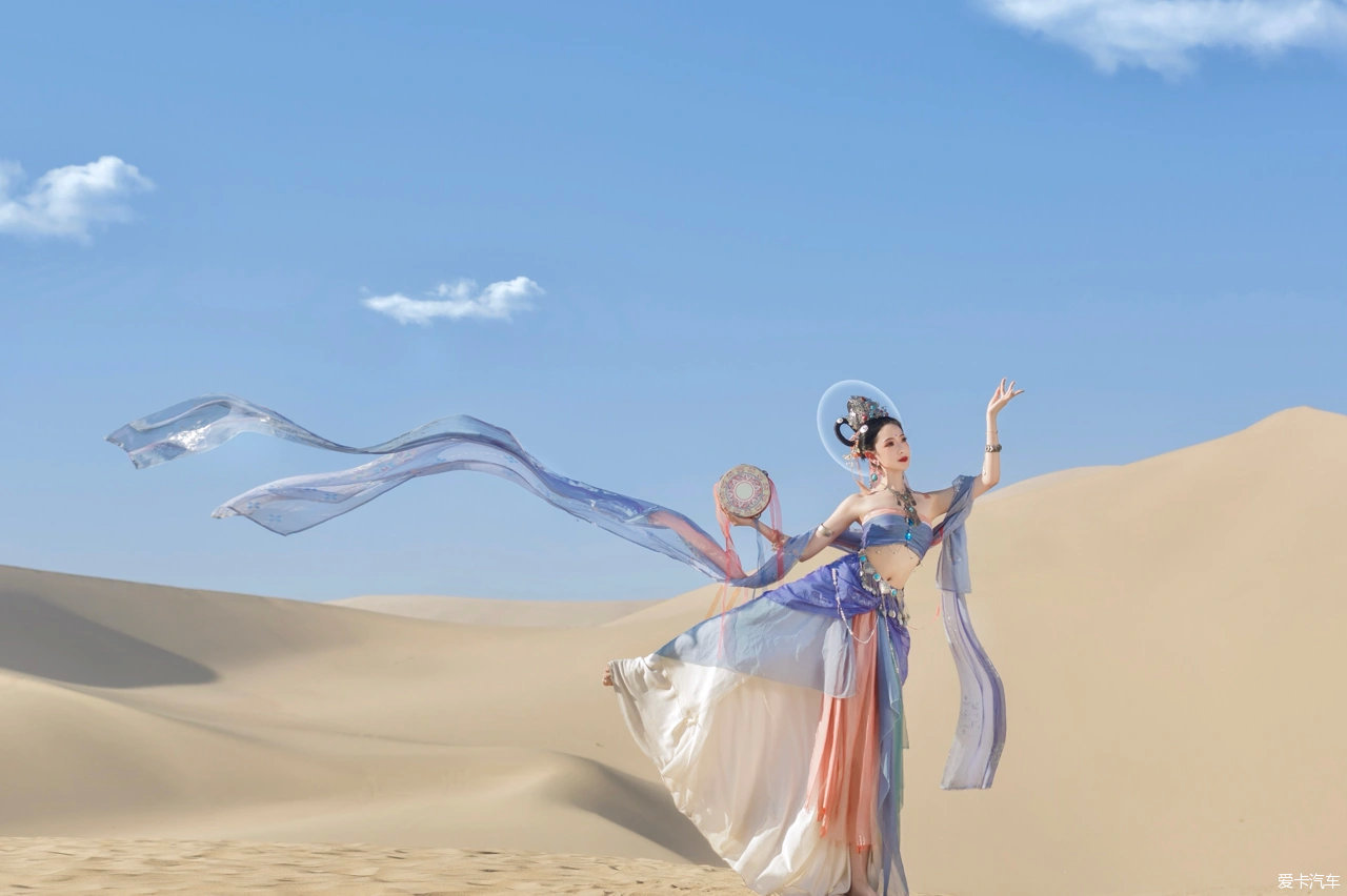 只羡鸳鸯不羡仙 视频缩略图