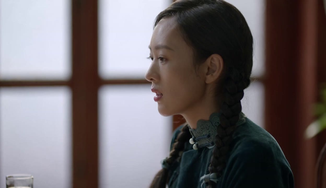 偷穿高跟鞋 视频主图