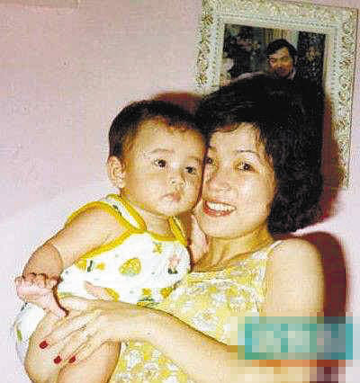 伦敦战场 视频主图