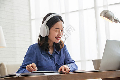 仲夏夜惊魂 视频海报